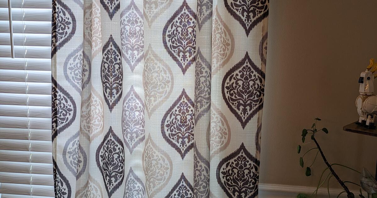 Curtails Handler Full Length Curtails, 2 Panels for $10 in Dublin, OH | For Sale & Free ...