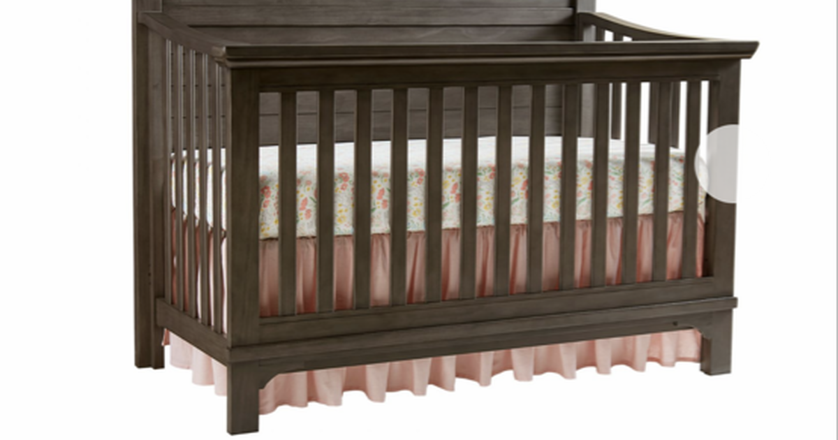 Westwood convertible crib to full size bed for 20 in Roseville, CA