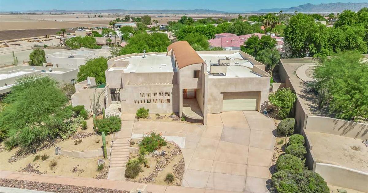 Bluffs 6360 E CRABTREE PL for 875000 in Yuma, AZ For Sale & Free