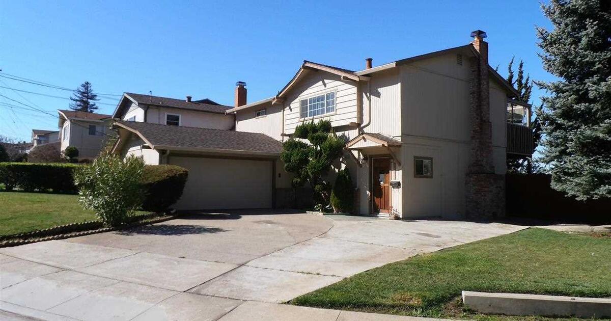 Newly Remodeled 1 Bedroom for rent in San Leandro Hills for Free in San