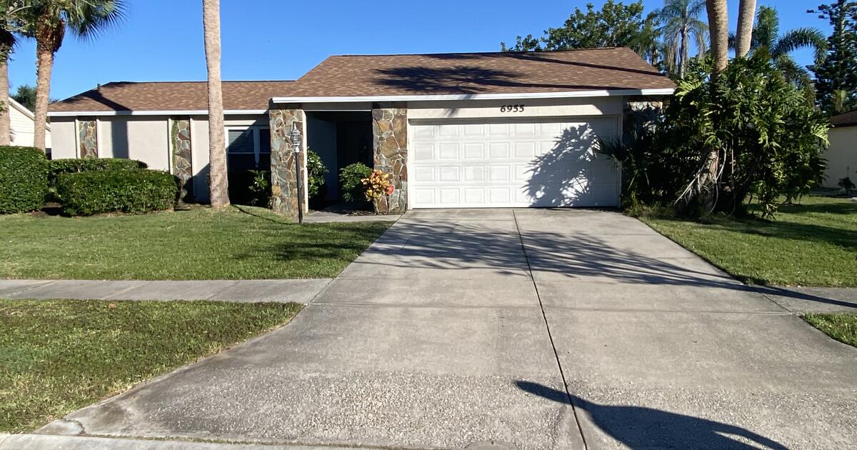 GULF GATE EAST, 3 bedroom, 2 bath home for rent for 2900 in Sarasota