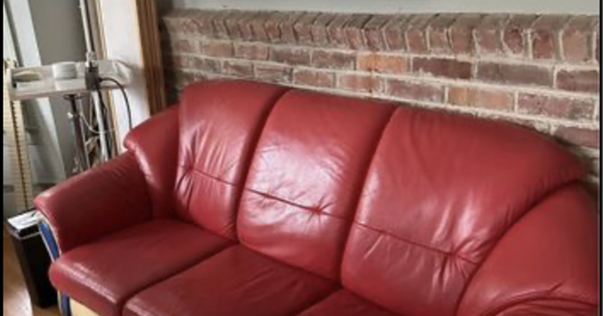 Two vintage leather sofas for 175 in San Francisco, CA Finds — Nextdoor