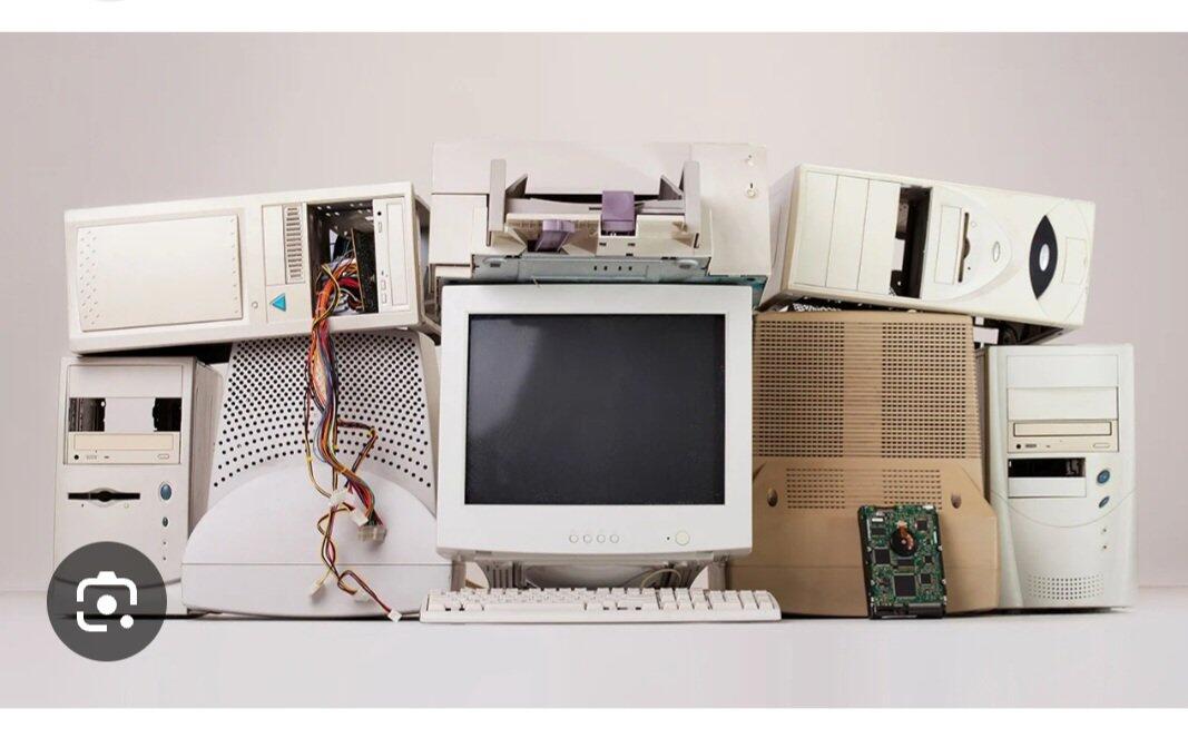 Wanted Out dated Computers for Free in Gladstone, MO For Sale & Free