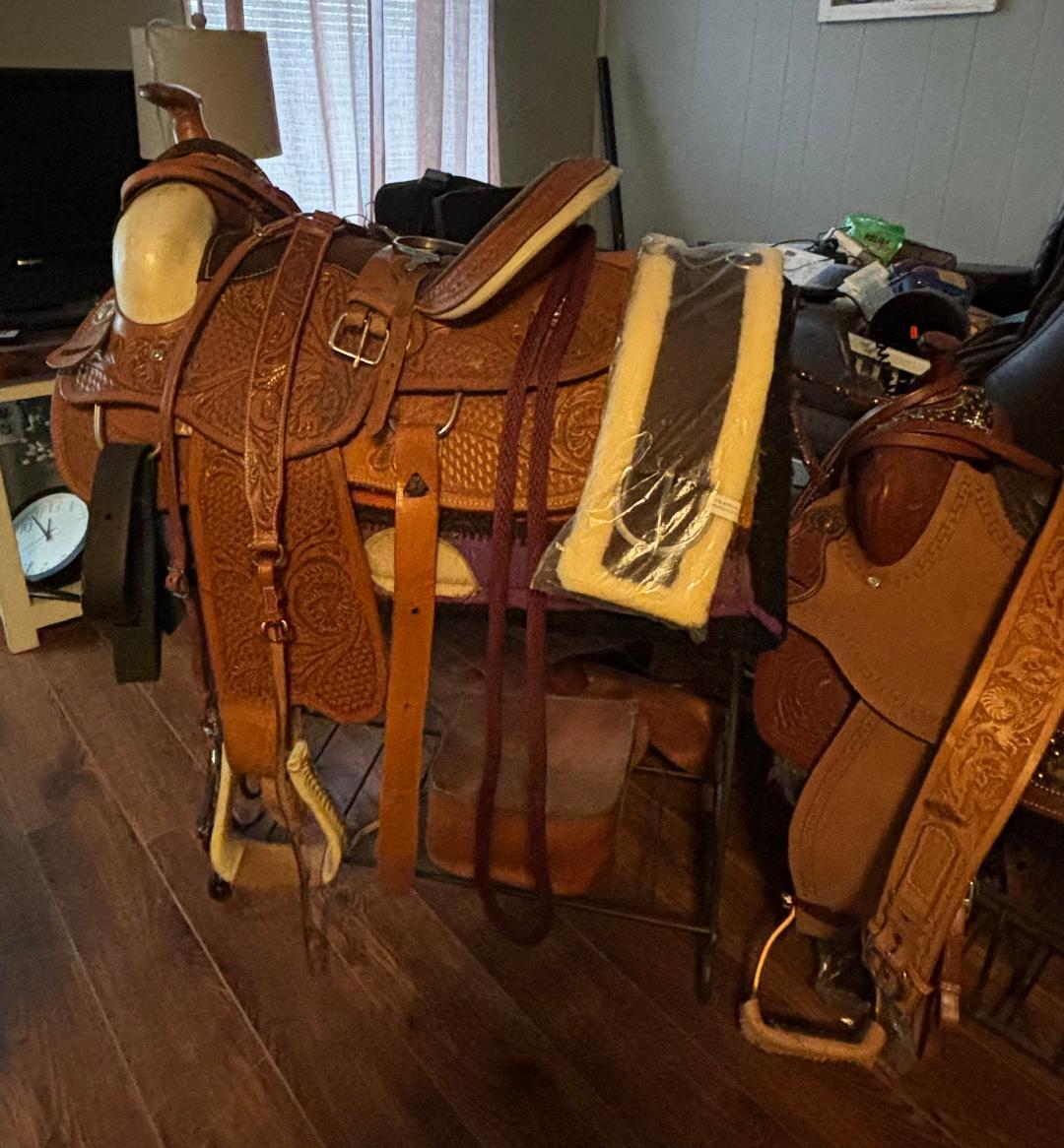 2 Horse Saddles for 950 in Burleson, TX For Sale & Free — Nextdoor