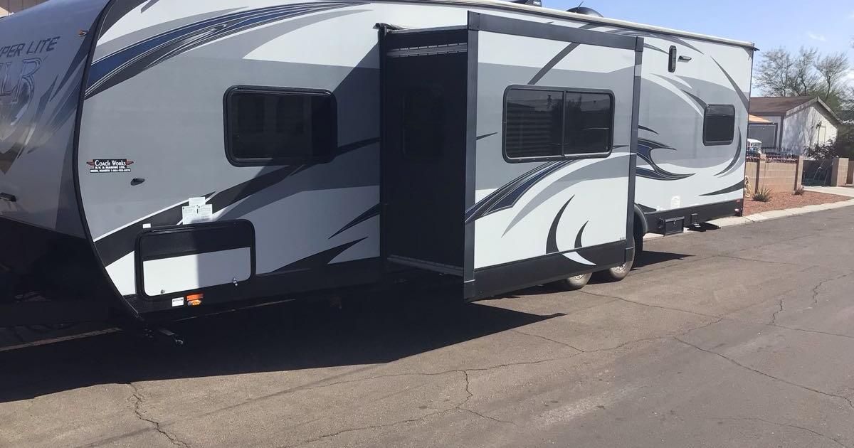 2016 forest river 33 feet toy hauler for 27900 in Yuma, AZ For Sale
