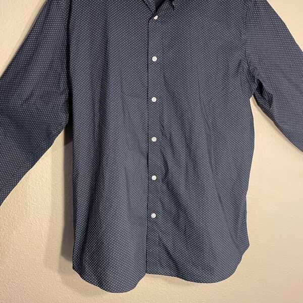 Old Navy Slim-Fit Pro Signature Performance Go Dry Dress Shirt For Men XL For $20 In Grapevine, TX | For Sale & Free Nextdoor Old Navy Slim-Fit Pro Signature Performance Go Dry Dress Shirt For Men XL For $20 In Grapevine, TX | For Sale & Free Nextdoor