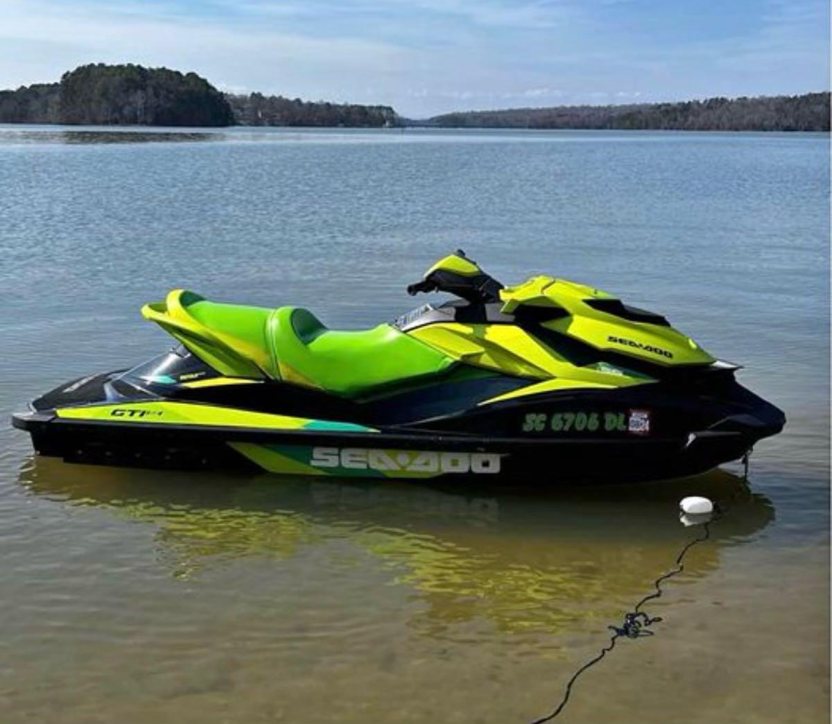 Pontoon and Sea Doo for 41000 in Eatonton, GA For Sale & Free — Nextdoor