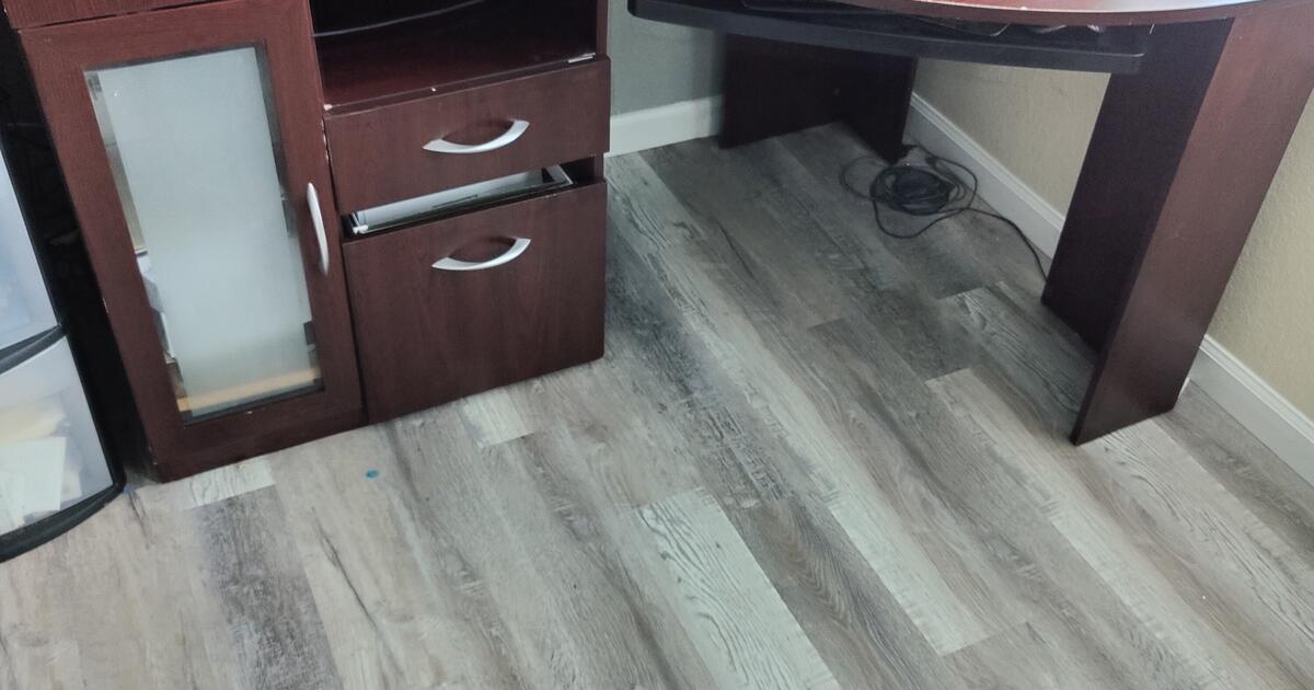 Free computer desk for Free in Chandler, AZ Finds — Nextdoor