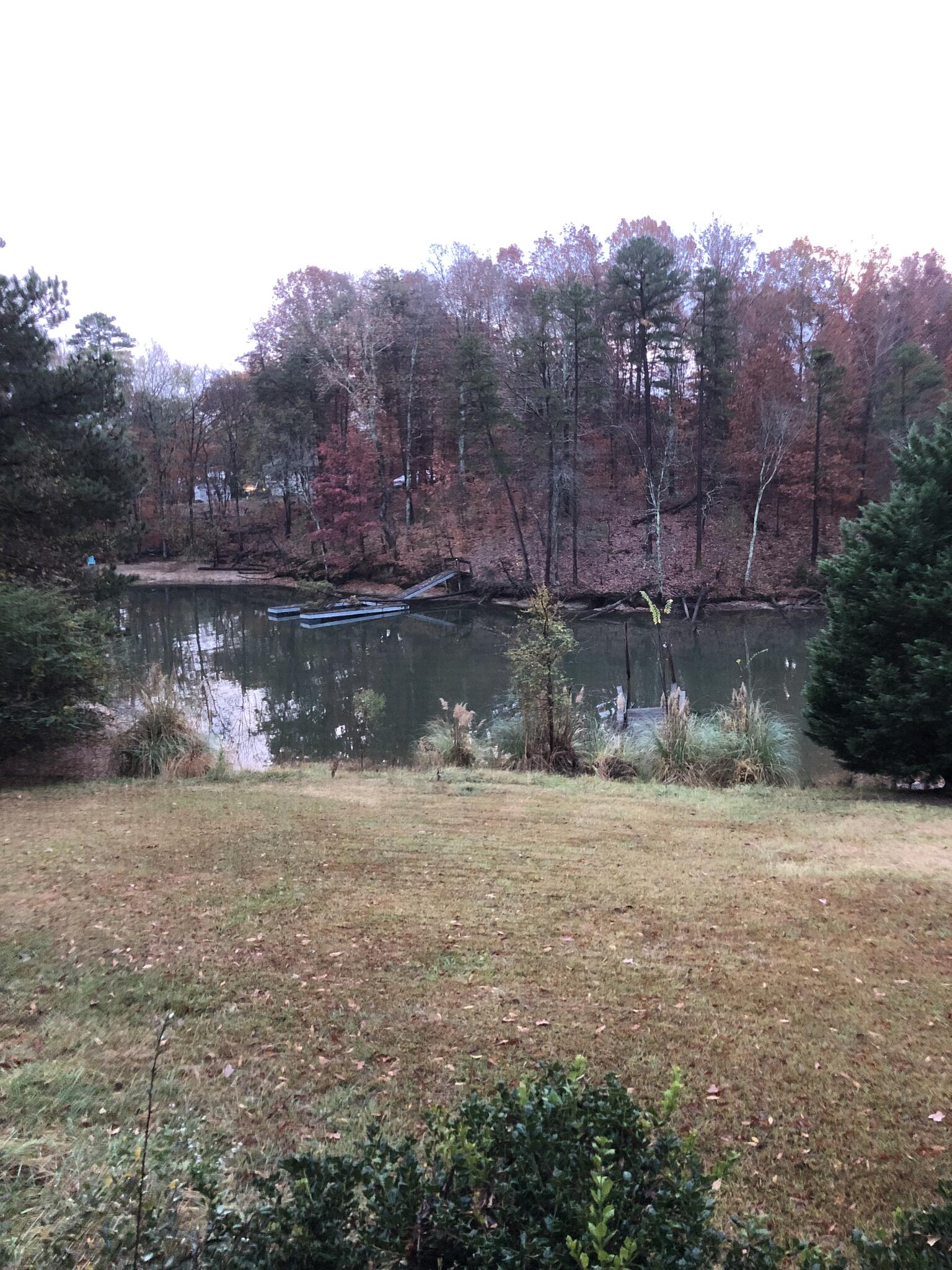Lake Wylie, SC waterfront 4BR/2BA double walled cedar house FSBO for