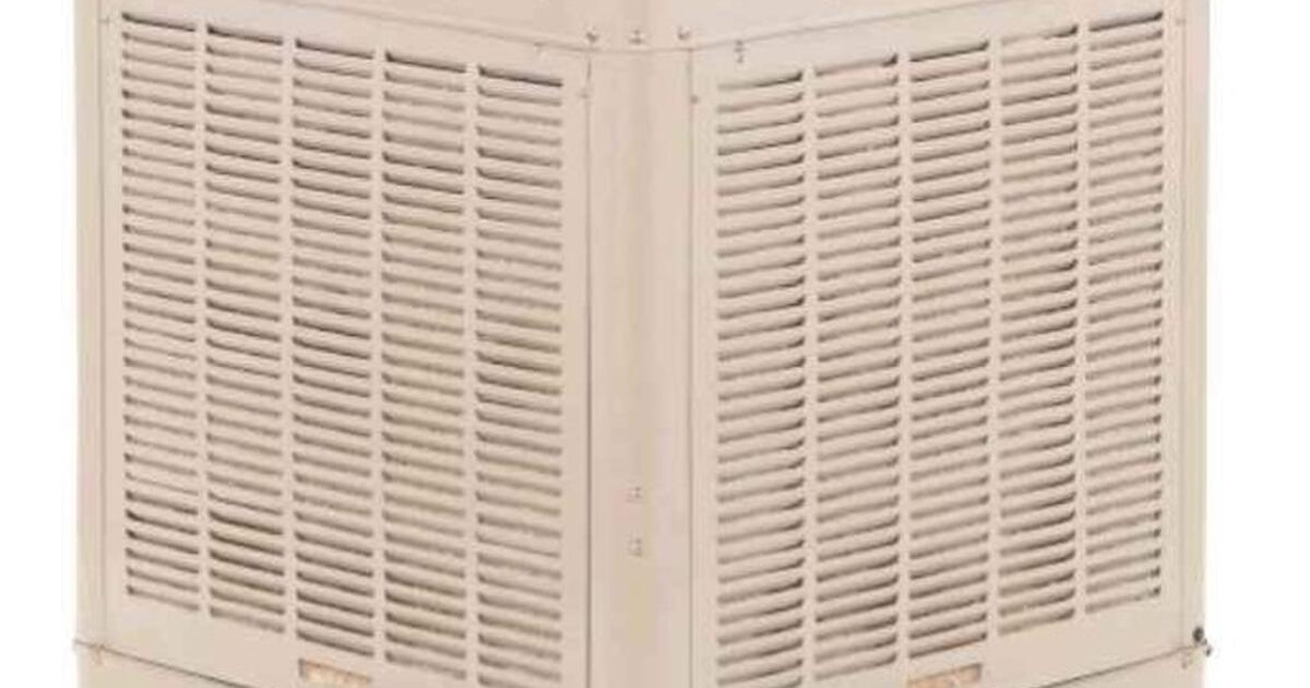 Champion Cooler 4600 CFM SideDraft Wall/Roof Evaporative Cooler for