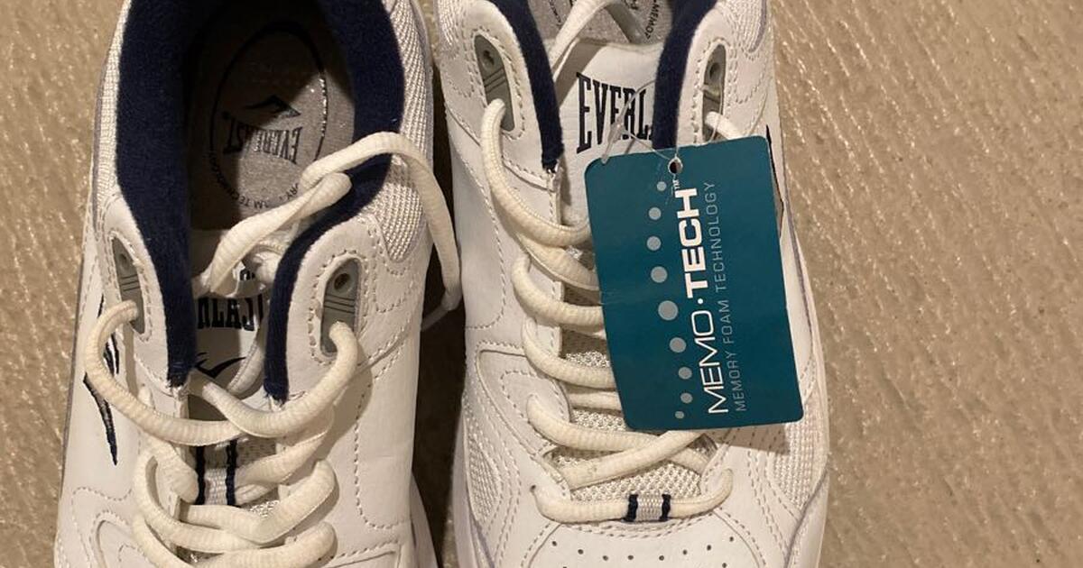 Everlast tennis shoes for 30 in Sarasota, FL For Sale & Free — Nextdoor