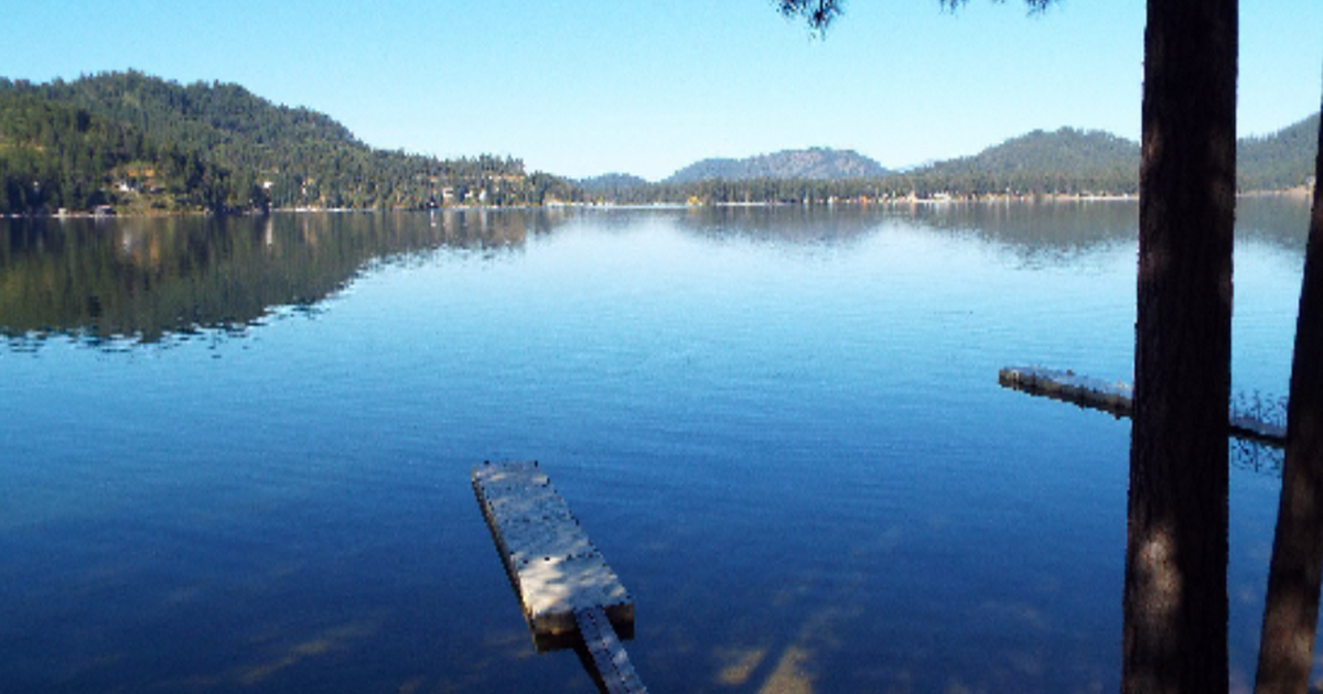 E Deer Lake Waterfront Cabin For Rent 275 per night, 3 night mim. 150