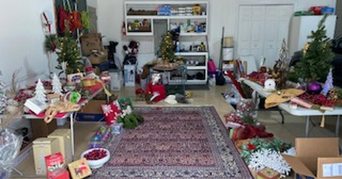 Christmas/Black Friday Sale! for 1 in Mc Cormick, SC For Sale & Free