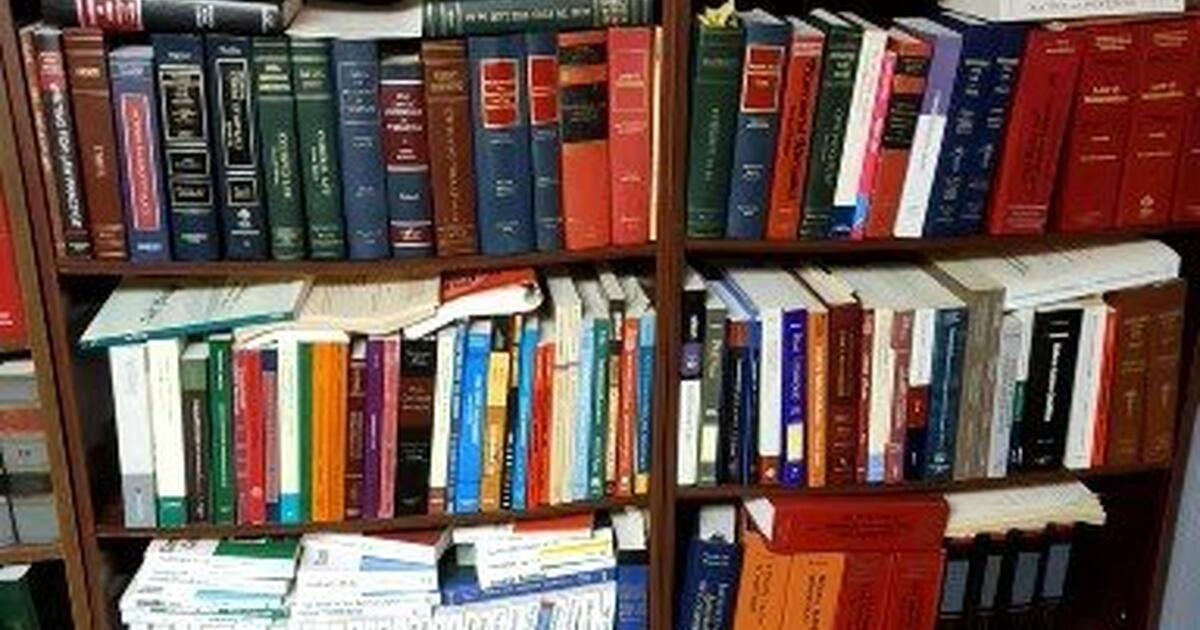 LAW LIBRARY About 300 Books For 4000 In Alexandria VA For Sale 