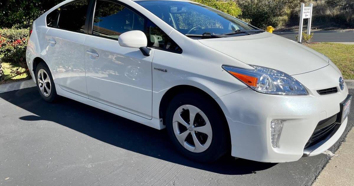 2015 Toyota Prius Hybrid, 49.5K Miles, Clean Title, 20K OBO for $20000 ...