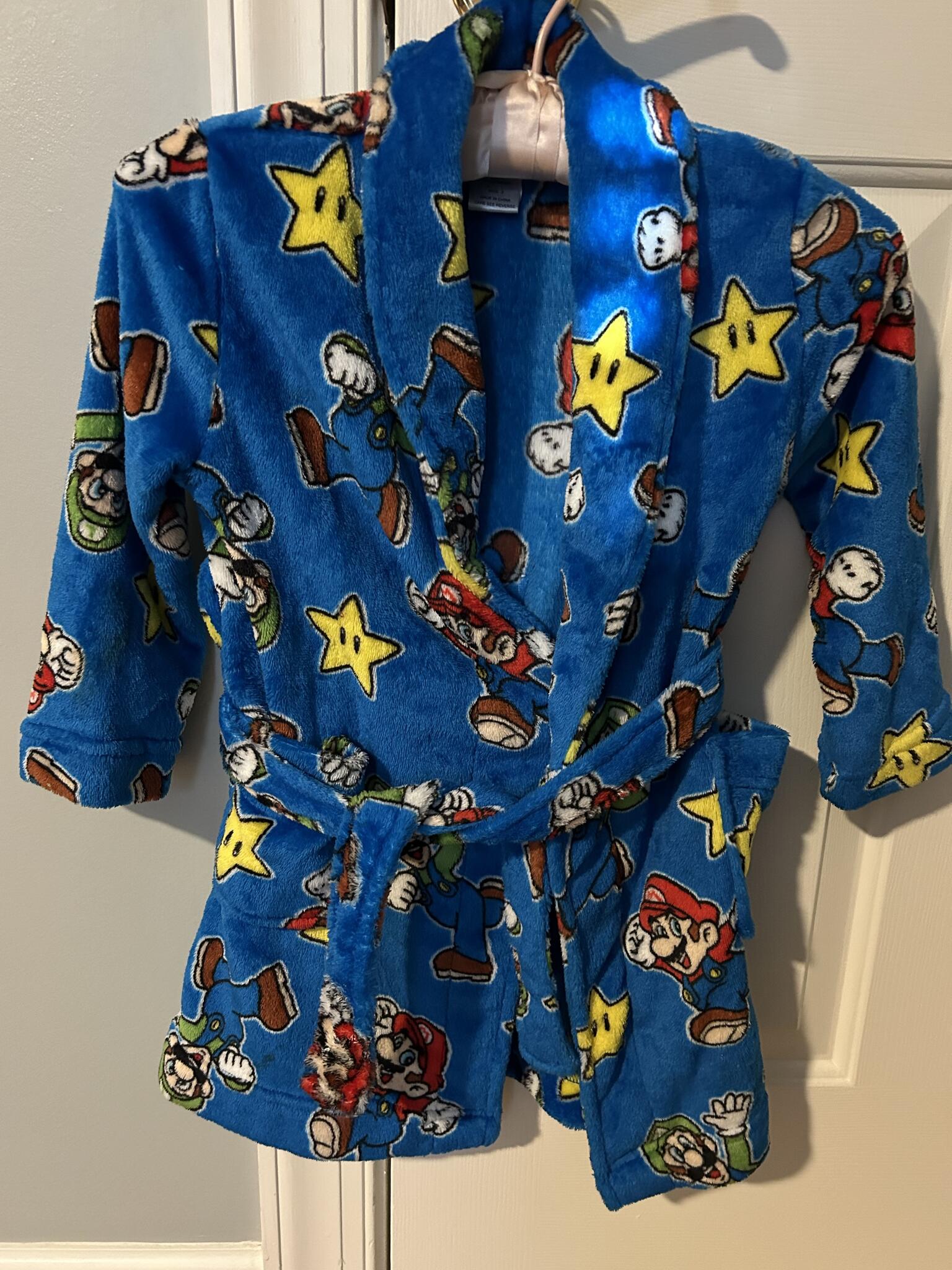 Super Mario Kids Bathrobe