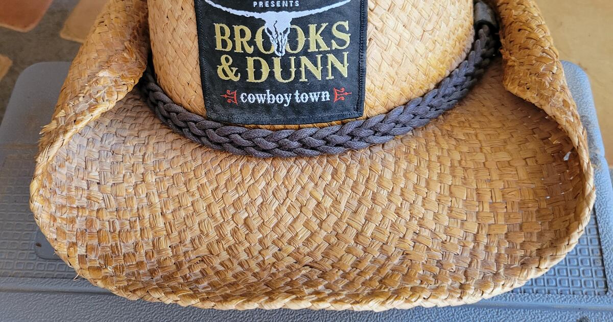 Brooks & Dunn Cowboy Hat for $14 in Waddell, AZ | For Sale & Free ...