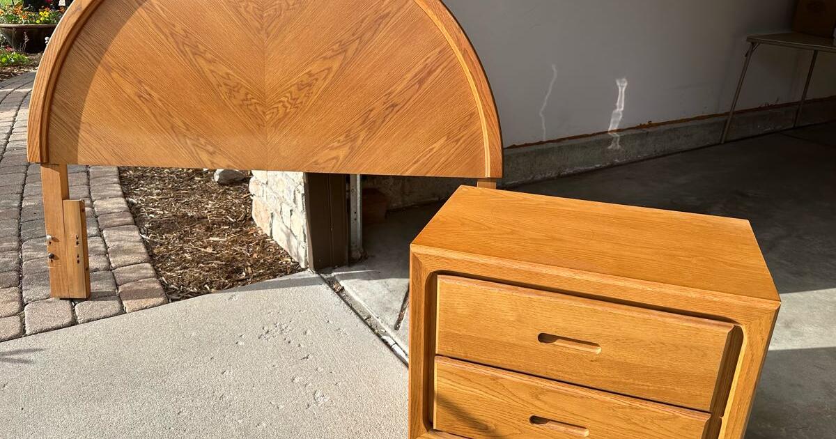 Wooden Headboard And Nightstand Set For 50 In Golden CO For Sale wooden-headboard-and-nightstand-set-for-50-in-golden-co-for-sale