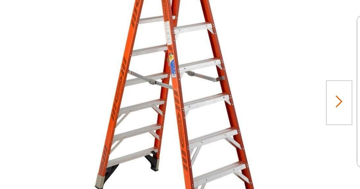 I m searching for a 10 step ladder or taller for free in edina mn
