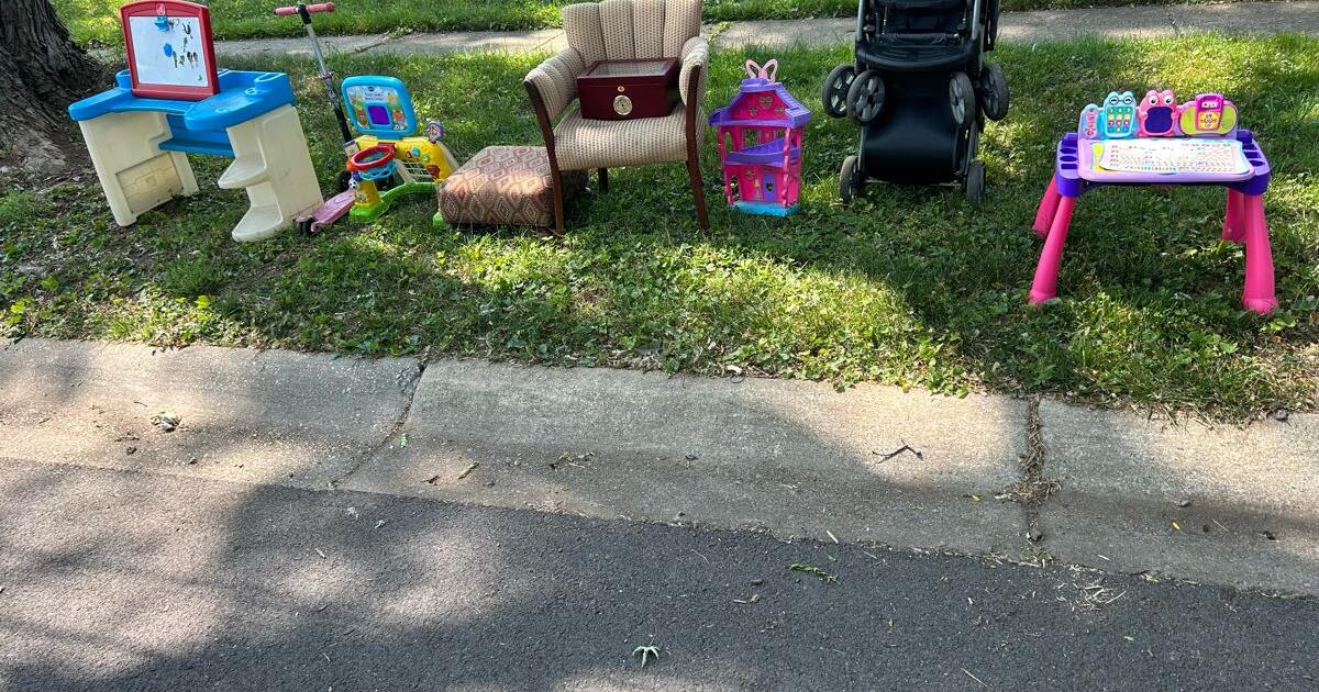 Kids toys free for Free in Vacaville, CA Finds — Nextdoor