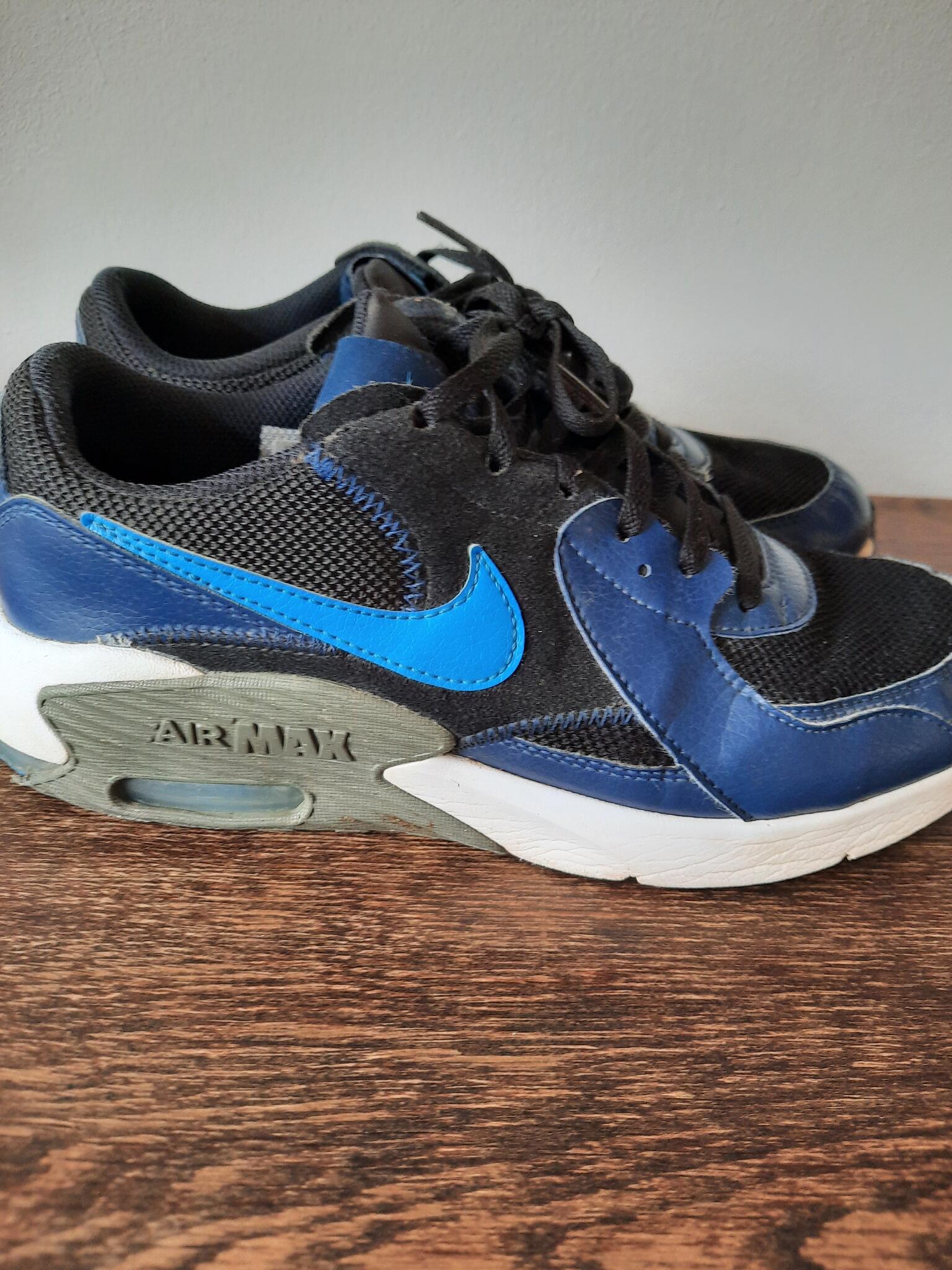 Nike Air Max Maat 39 Voor $40 In Lent, GL | Gratis/Te Koop — Nextdoor