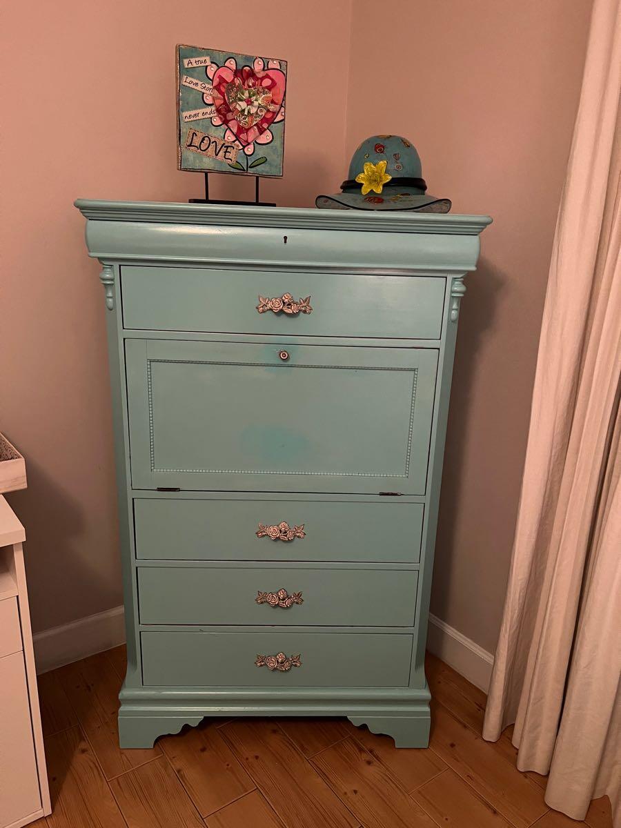 Bedroom furniture for 800 in Pinecrest, FL For Sale & Free — Nextdoor