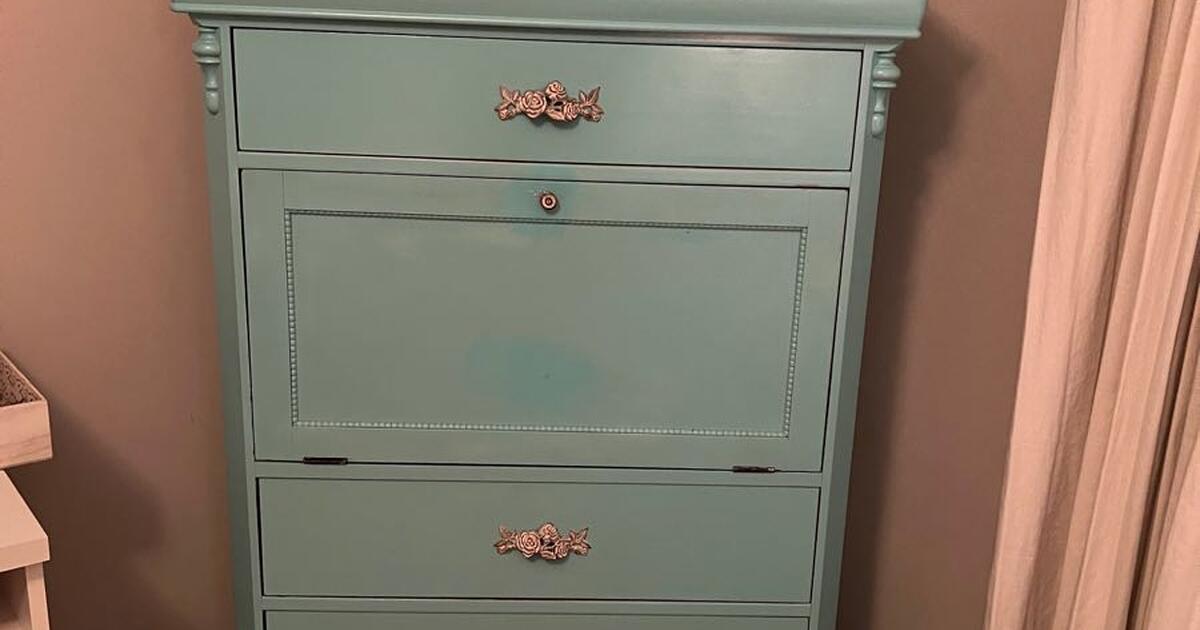 Bedroom furniture for 800 in Pinecrest, FL For Sale & Free — Nextdoor