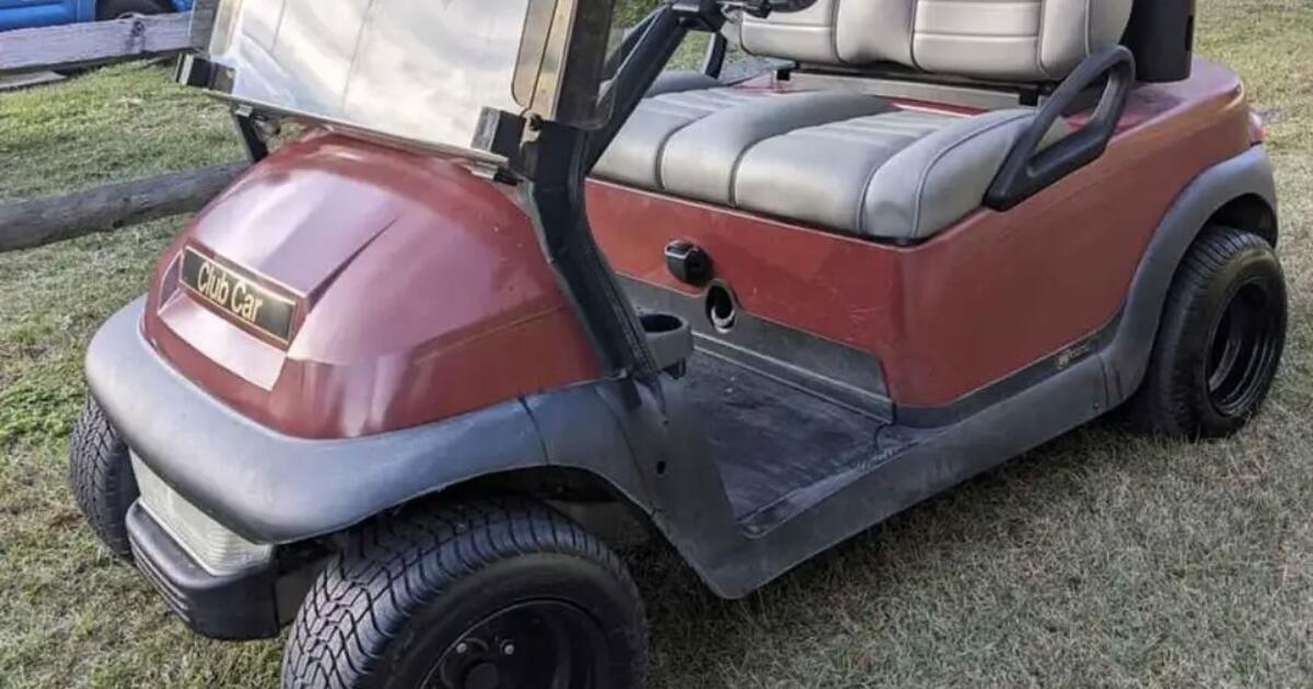Golf Cart With New Batteries for 2900 in Bluffton, SC For Sale