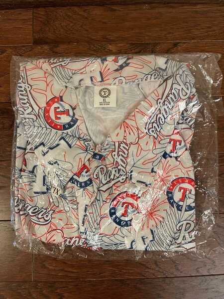 Texas Rangers Hawaiian Shirt (NEW / NIP) - Stadium Giveaway On 6/4/2023 -  Size M For $25 In Dallas, TX