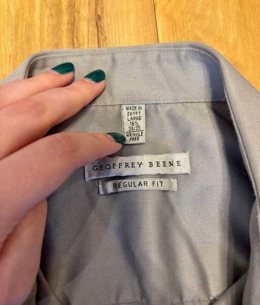 Men's Geoffrey Beene Regular-Fit Sateen Stretch Dress Shirt For $25 In Manitowoc, WI | For Sale & Free Nextdoor Men's Geoffrey Beene Regular-Fit Sateen Stretch Dress Shirt For $25 In Manitowoc, WI | For Sale & Free Nextdoor