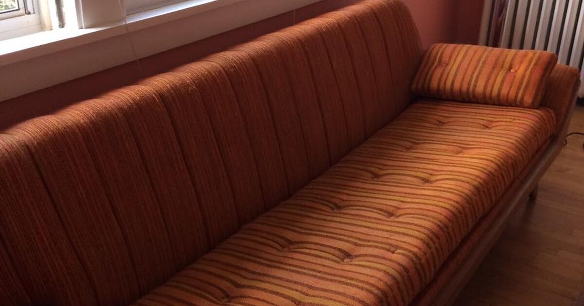 Vintage couch, Free for Free in Minneapolis, MN For Sale & Free — Nextdoor