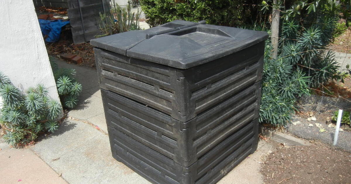 Smith & Hawken Biostack compost bin for Free in Oakland, CA | For Sale ...