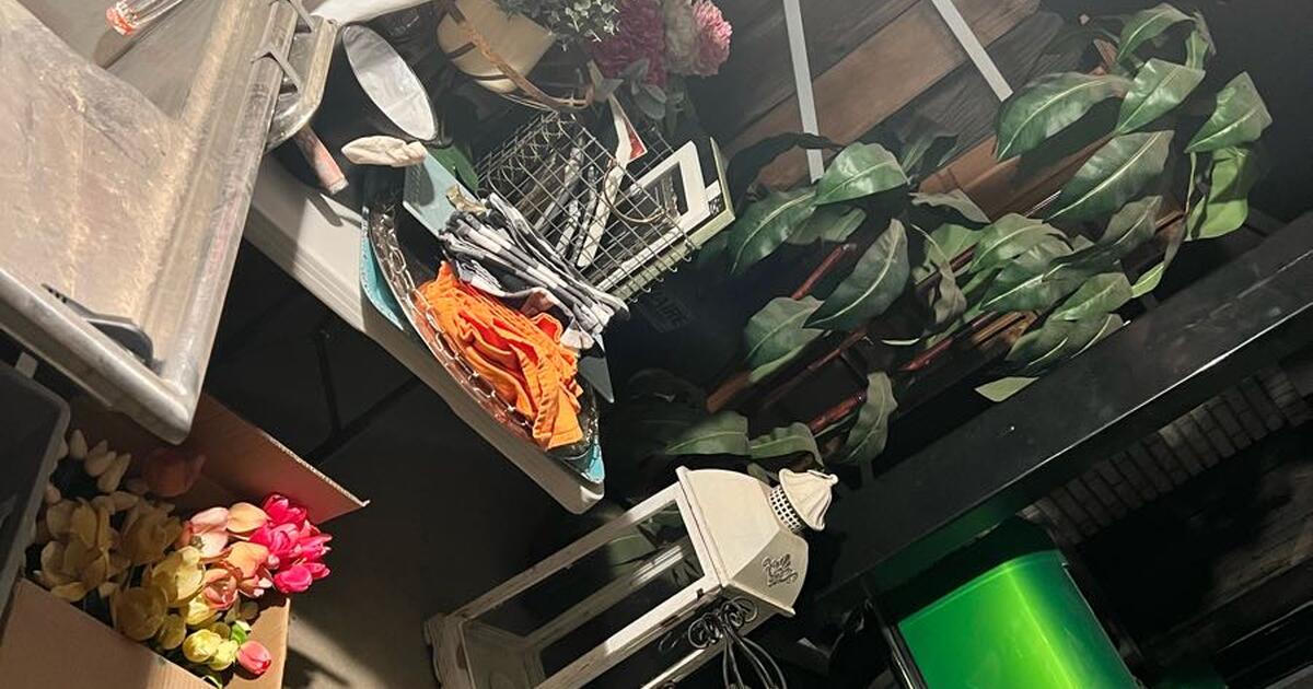 Big moving yard sale sat sept 3rd from 711am 2994 Holly Ave Clovis ca in Clovis, CA Finds