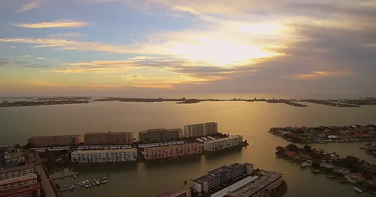 FOR RENT Gulfport, FL Waterfront Condo, Age 55+,1B 1B, 1,700, May 1