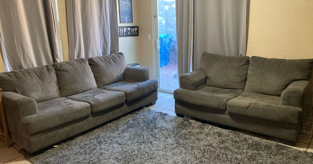 Free couches for Free in Las Vegas, NV For Sale & Free — Nextdoor