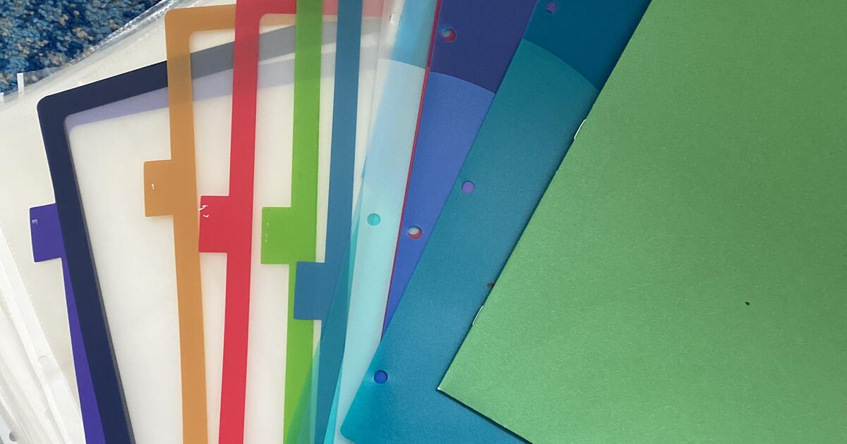 Teachers Binder dividers, sleeves, and folders. for Free in Nashville