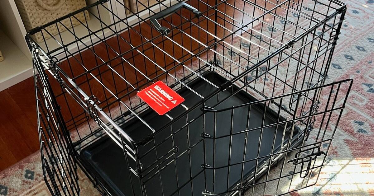 Free on curb dog kennel for free in indianapolis in for sale