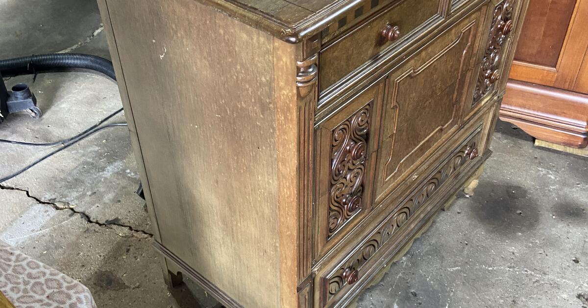 Dresser for 175 in Minneapolis, MN For Sale & Free — Nextdoor
