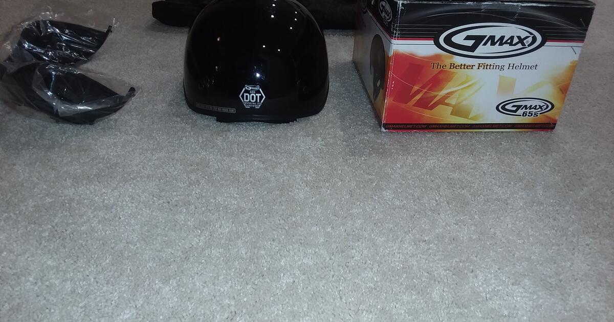 GMAX 65 S Half Helmet Like New for 15 in Ormond Beach, FL For Sale