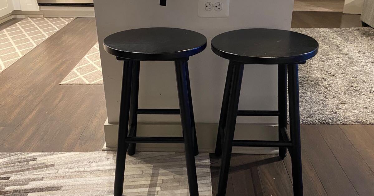 A whole apartment furniture for sale!!!! for 10 in Centreville, VA