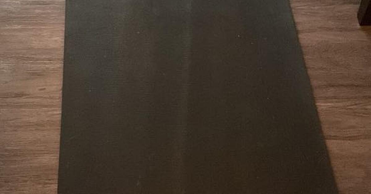 Beachbody yoga mat for 10 in Durham, NC Finds — Nextdoor