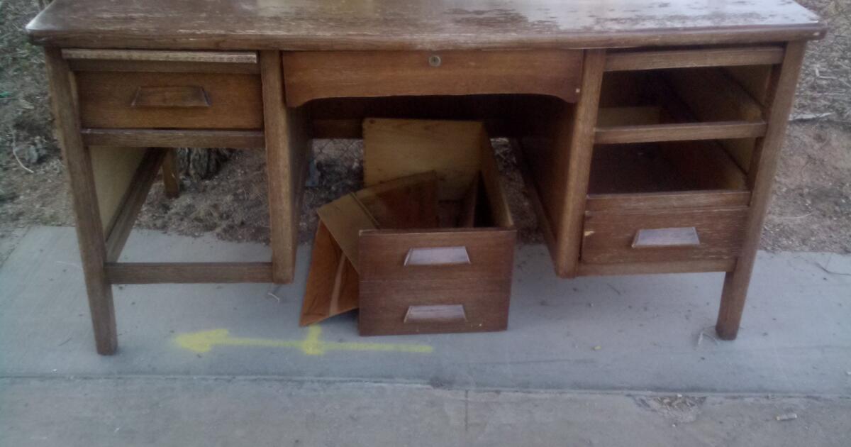 Free Furniture To Repurpose Or Refinish for Free in Albuquerque, NM