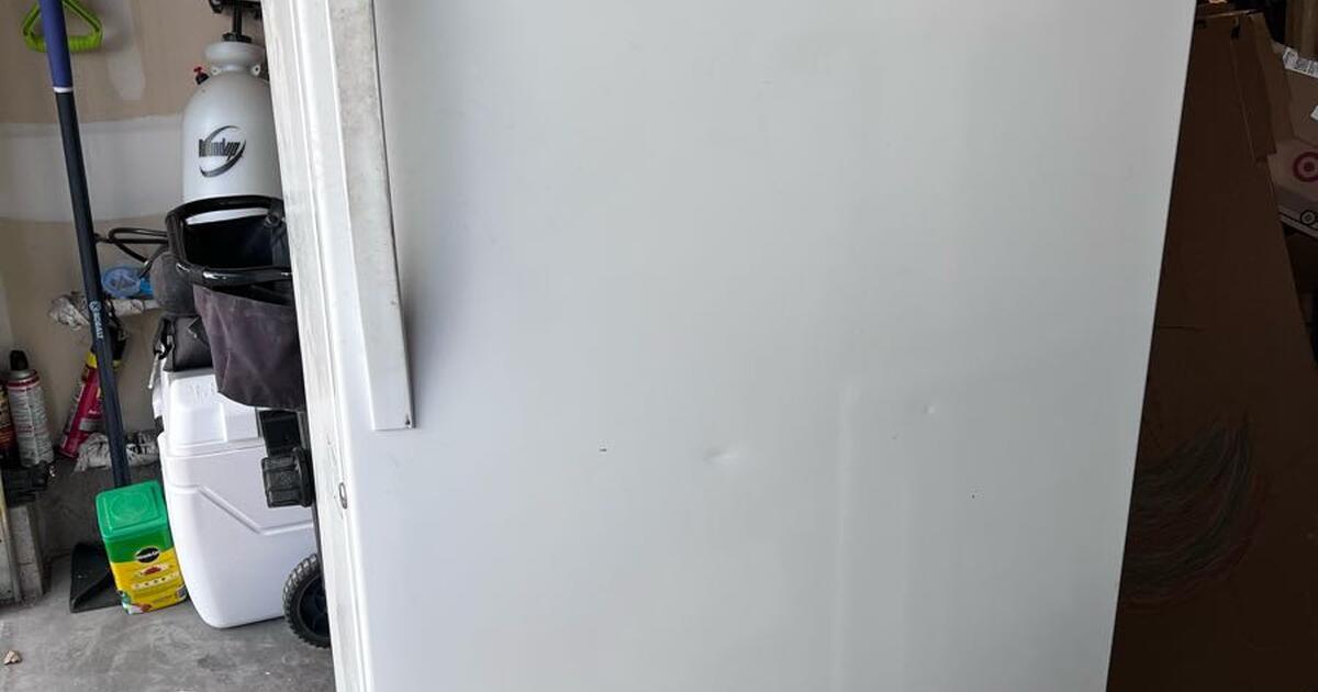 Upright Freezer for Free in Colorado Springs, CO For Sale & Free