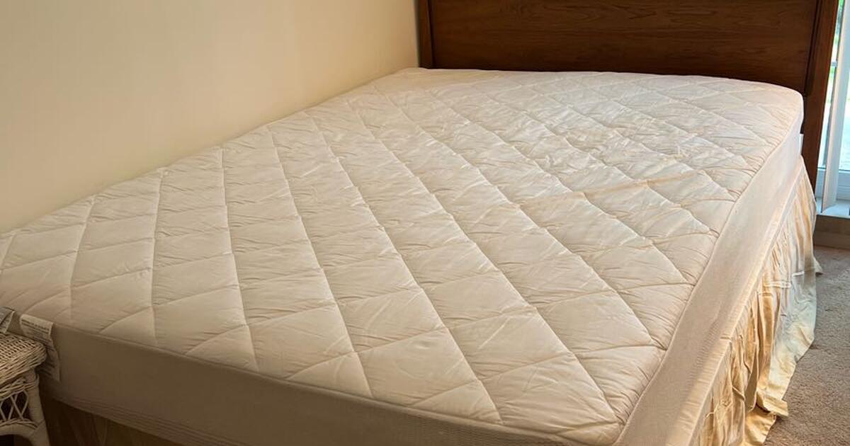 Full Size Bed for Free in St. Charles, IL For Sale & Free — Nextdoor