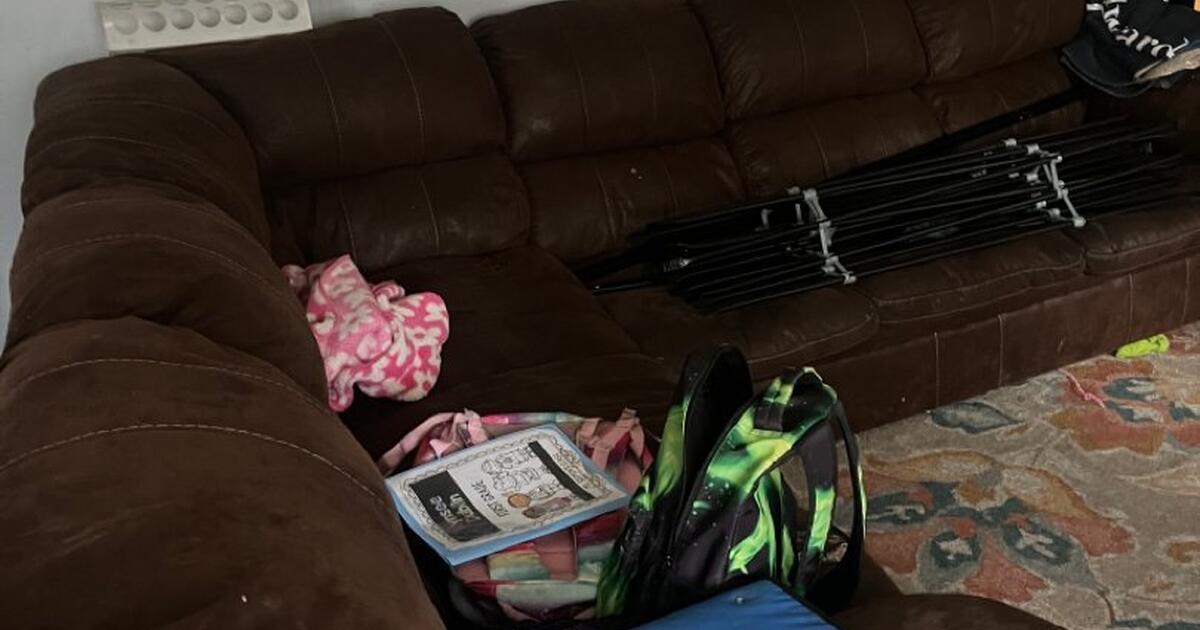 Free Couch for Free in Paducah, KY For Sale & Free — Nextdoor