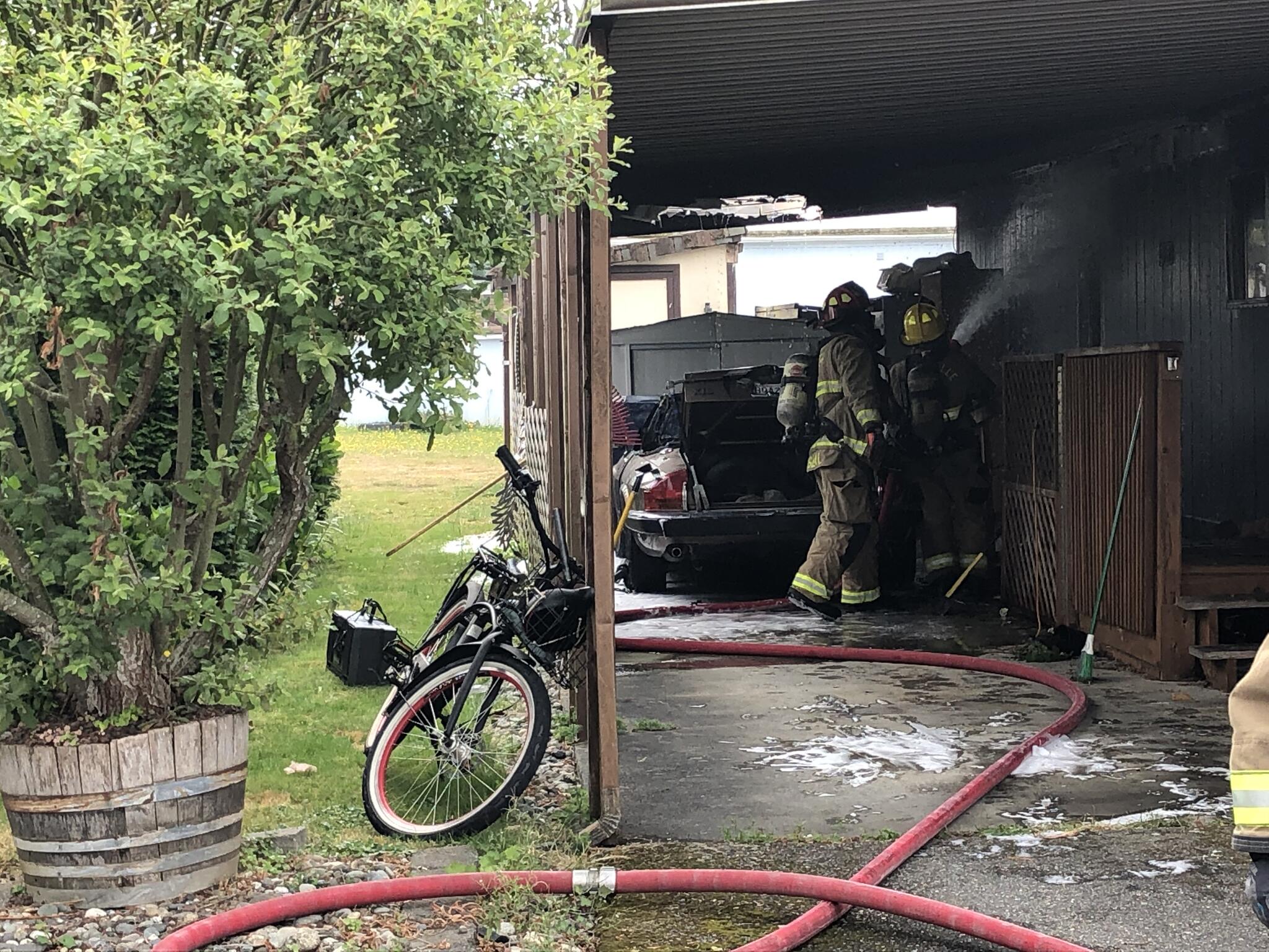 Firefighters stop fire in Crystal Tree Village (Marysville Fire