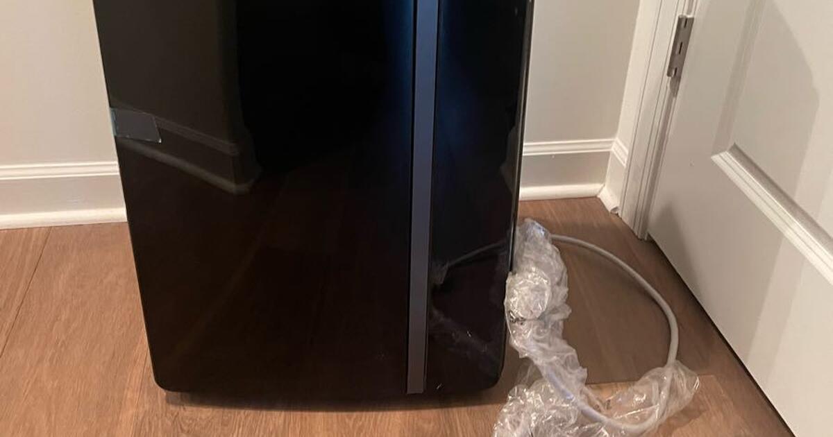 Toshiba Portable airconditioner 13,500 BTU for 375 in Cordova, TN