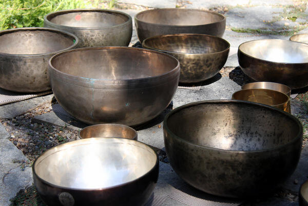 Sound Bath with Himalayan...