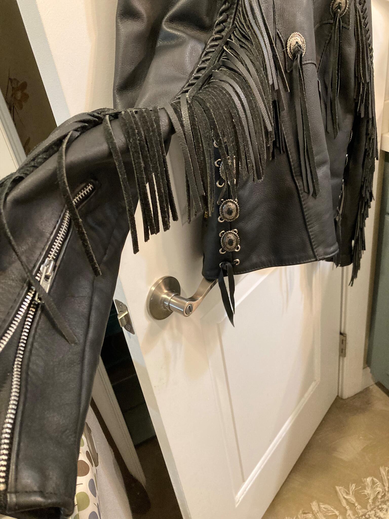 Leather Jacket For $80 In Scottsdale, AZ | For Sale & Free — Nextdoor