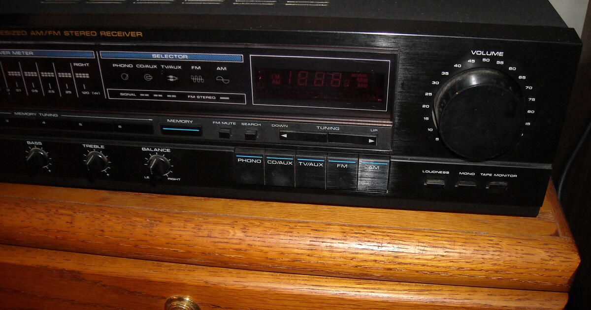Realistic 100 Watt AM/FM Stereo Receiver for $50 in Bartlett, TN | For ...